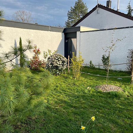 شقة Les Pins De Talant , Au Calme En Rez De Jardin المظهر الخارجي الصورة